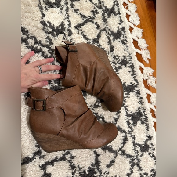 Aldo Shoes - Aldo booties. Size 39